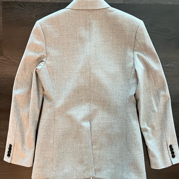 Theory gray wool overlap blazer, size 6, like new - Picture 3 of 6